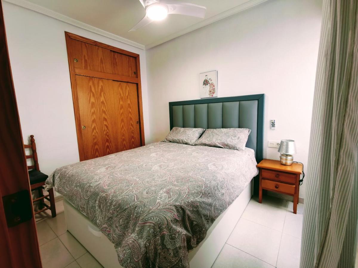 El Sombrero Apartment With Free Wifi Playa Del Cura Torrevieja Exteriör bild